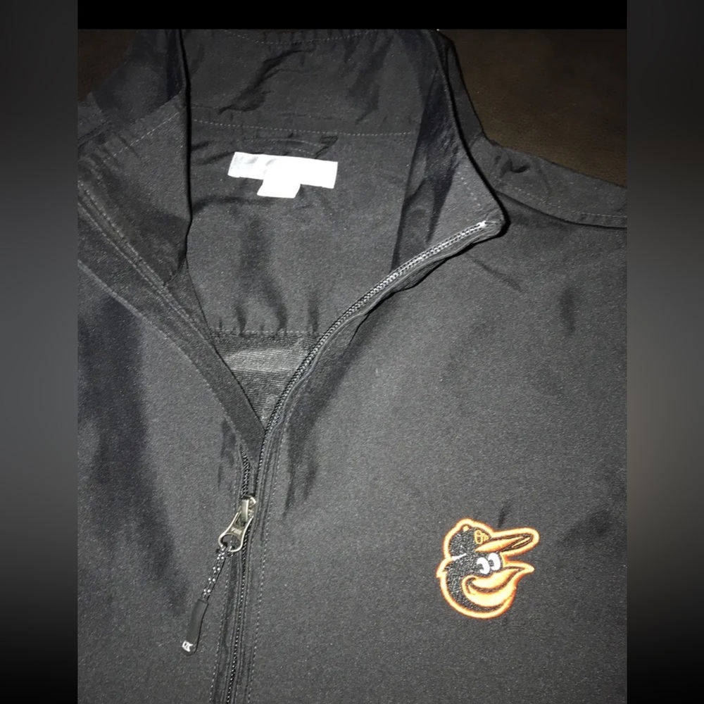 Cutter & Buck CB WindTec Baltimore Orioles Half Zip Black Sz L Removable Sleeves
